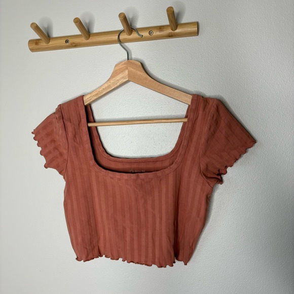 NWT Aerie Offline Ribbed Cropped Tee medium - Picture 1 of 7